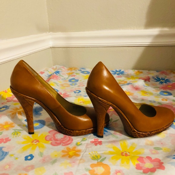 Michael Kors Brown Leather Heels - Picture 4 of 4